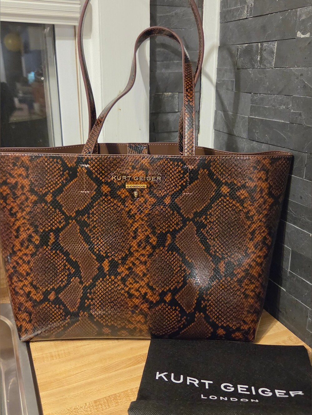 Kurt Geiger NWT Brown Snakeskin Tote & Dustbag